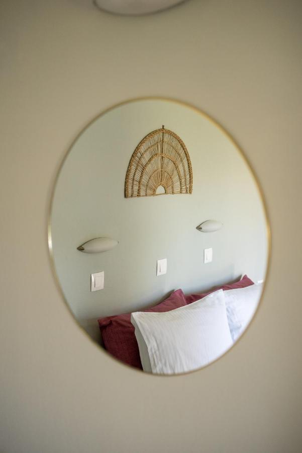 Serenity Hideaway Palaiochora Ngoại thất bức ảnh